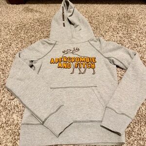 Vintage Abercrombie & Fitch Light Gray Sweatshirt